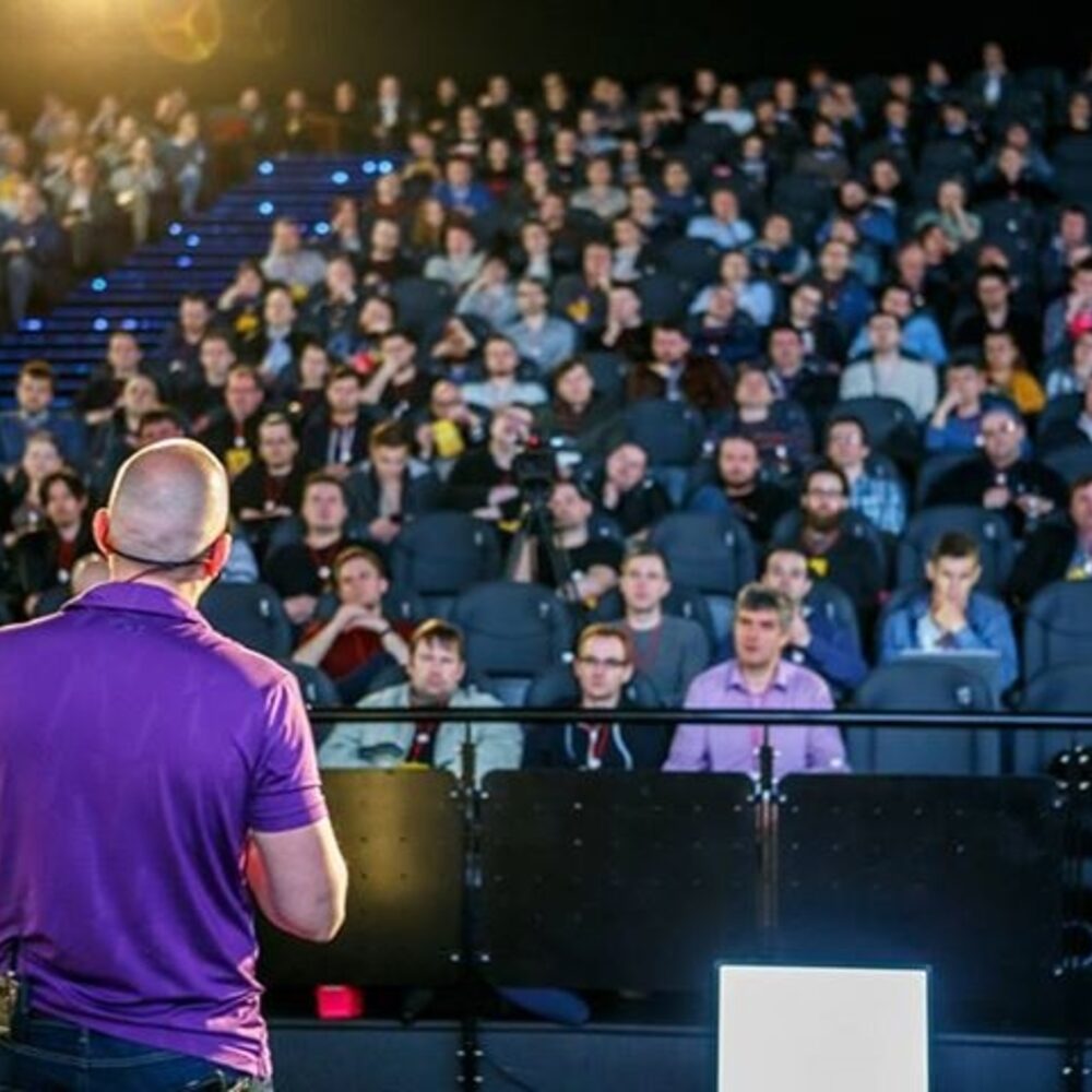Martin Hinshelwood delivering a keynote to a packed auditorium